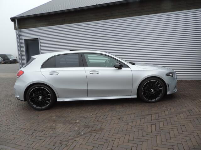 Mercedes-Benz A-KLASSE 220 Launch Edition Premium Plus panorama dak sfeerlicht vol vol