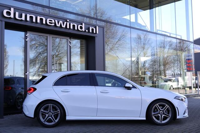 Mercedes-Benz A-KLASSE 200 Business Solution AMG Wide screen Trekhaak Camera Carplay