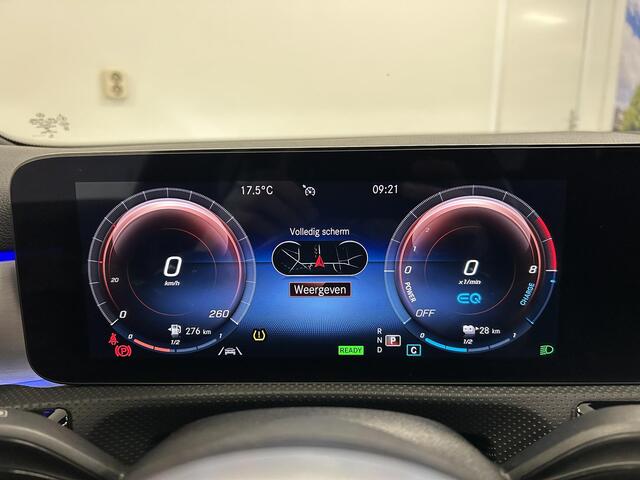 Mercedes-Benz A-KLASSE 250 e AMG Limited | Panoramadak | Camera | Burmester | Elek. stoelen |