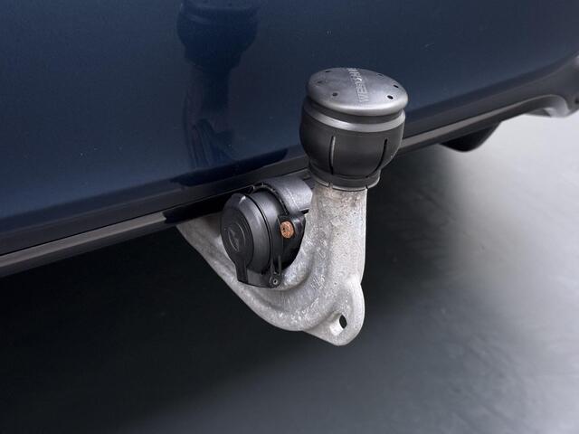 Mercedes-Benz A-KLASSE 250 e AMG Line Trekhaak | Panorama | Sfeerverlichting | Memory |