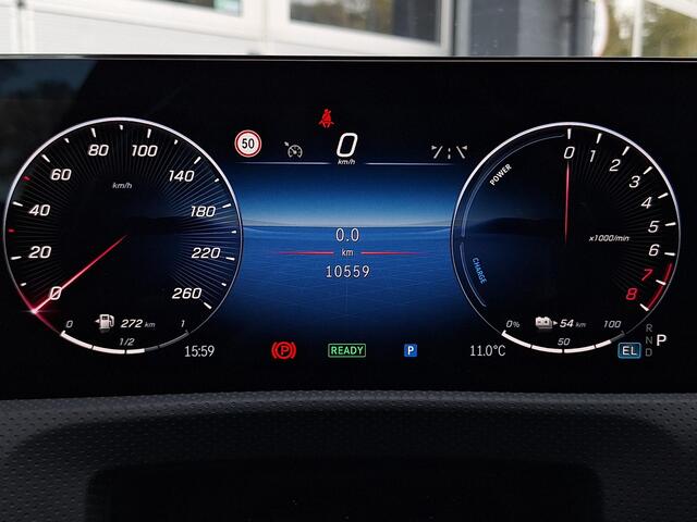 Mercedes-Benz A-KLASSE 250 e | Panoramadak | Night Pakket | MULTIBEAM LED Koplampen | Apple CarPlay | Android Auto | Sfeerverlichting | Dodehoekassistentie | Stoelverwarming | Achteruitrijcamera | Elektrisch Inklapbare Buitenspiegels