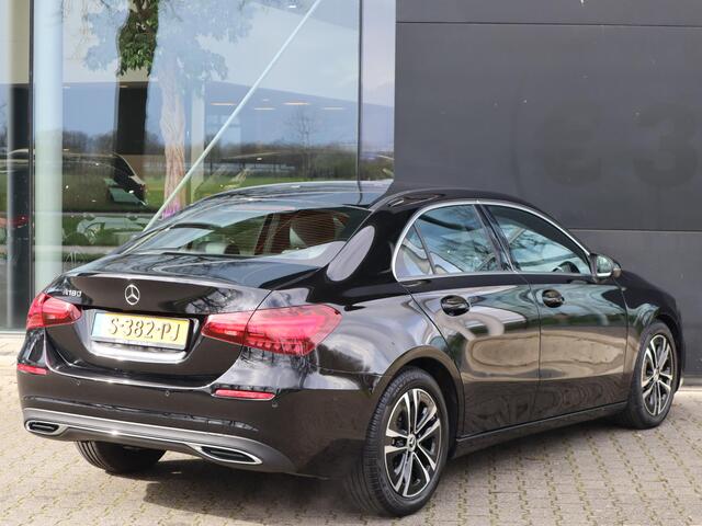 Mercedes-Benz A-KLASSE 180 Business Line