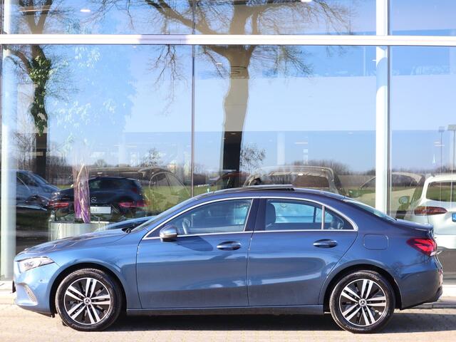 Mercedes-Benz A-KLASSE 250 e Business Solution Luxury Limited