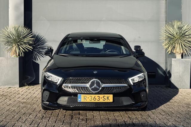 Mercedes-Benz A-KLASSE 180 d Advantage