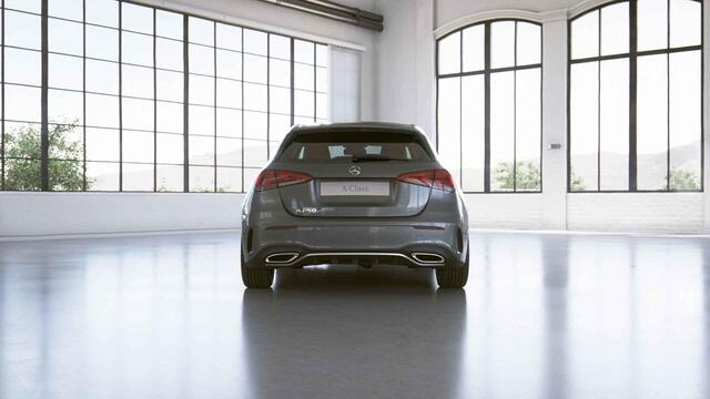 Mercedes-Benz A-KLASSE 250 e AMG Line | Panoramadak | Achteruitrijcamera | Stoelverwarming | Widescreen |