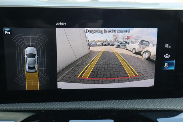 Mercedes-Benz A-KLASSE 180 Business Solution AMG Virtual Cockpit, Navigatie, Cruise control, Camera, Stoelverwarming, Apple Carplay