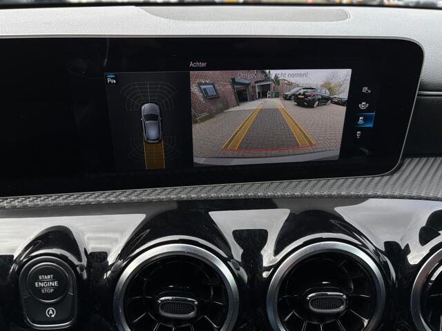 Mercedes-Benz A-KLASSE 160 Business Solution | Carplay | Privacy glass | Sport interieu