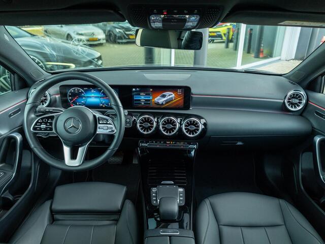 Mercedes-Benz A-KLASSE Hatchback 180 Business Solution Luxury Trekhaak