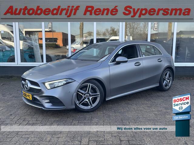 Mercedes-Benz A-KLASSE 160 Business Solution AMG Pakket Mountain Gray Metallic! | Stoelverwarming | Apple Carplay | Lane Assist