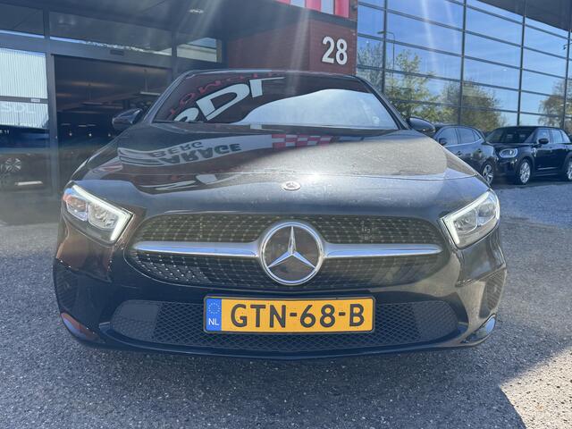 Mercedes-Benz A-KLASSE 250 e Business Line // DEALER ONDERHOUDEN // WIDESCREEN NAVI // CAMERA // CLIMA // CRUISE // STOELVERWARMING //