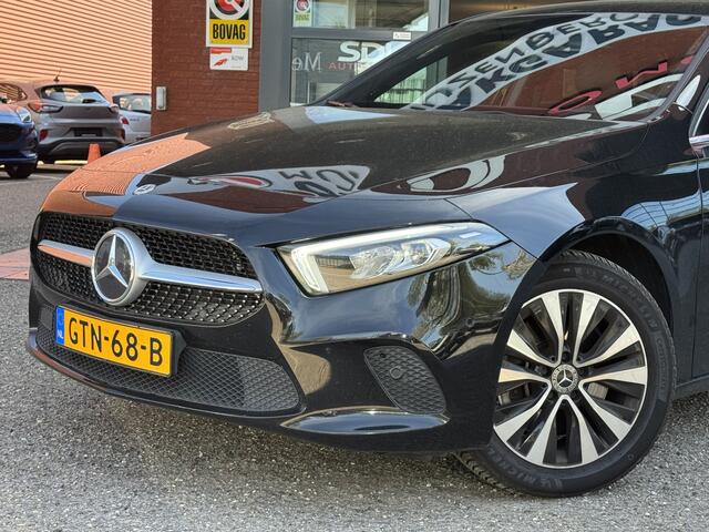 Mercedes-Benz A-KLASSE 250 e Business Line // DEALER ONDERHOUDEN // WIDESCREEN NAVI // CAMERA // CLIMA // CRUISE // STOELVERWARMING //
