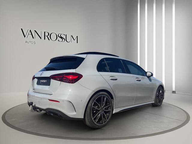 Mercedes-Benz A-KLASSE 180 AMG Line | Pano | Sfeer | Stoelverw. | Camera | Trekhaak Electrisch |