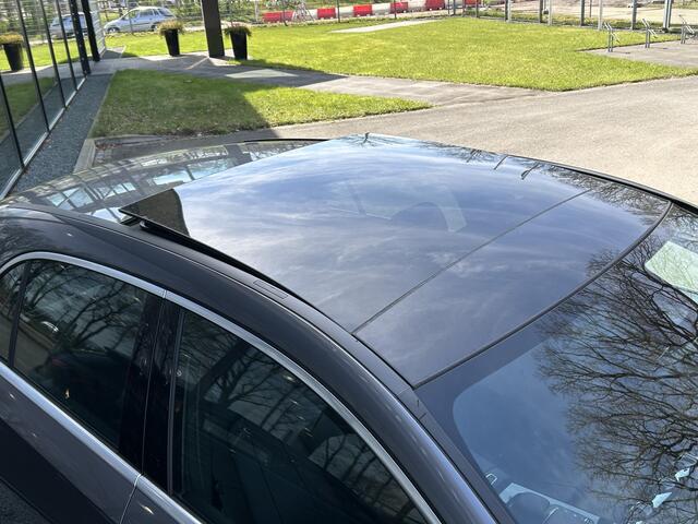 Mercedes-Benz A-KLASSE 200 Luxury 164pk // Panoramadak // Carplay // Sfeerverlichting // MultiBeam LED // Keyless Entry // Camera // Advanced Audio