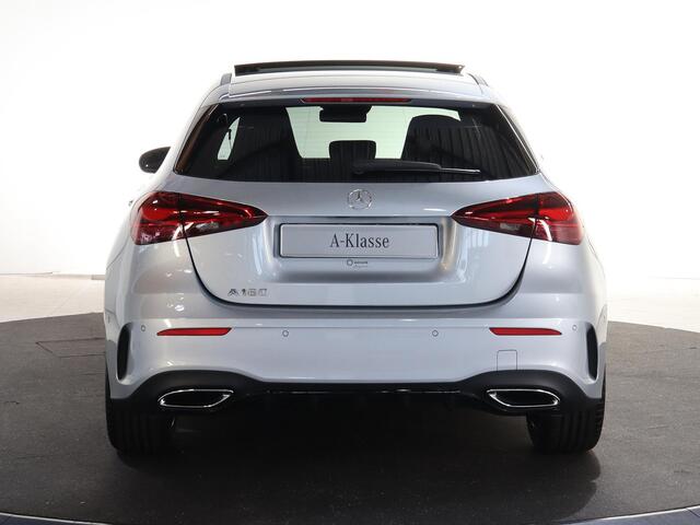 Mercedes-Benz A-KLASSE 180 Business Solution AMG | Panoramaschuifdak | Premium Plus pakket | Stoelverwarming | Achteruitrijcamera | MULTIBEAM LED |