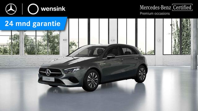 Mercedes-Benz A-KLASSE 180 Business Solution | Comfortstoelen | DAB | LED | 10.25" Multimedia Scherm | Navigatie | Parkeersensoren V+A | Dodehoek detectie | Climate Control |