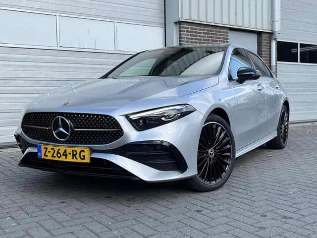 Mercedes-Benz A-KLASSE Limousine 250 e AMG Line | Night Pakket | Panoramadak | Premium Pakket | Multibeam LED Koplampen | Dodehoekassistent | Advanced Sound System | Apple CarPlay | Android Auto | Sfeerverlichting | Stoelverwarming | Achteruitrijcamera