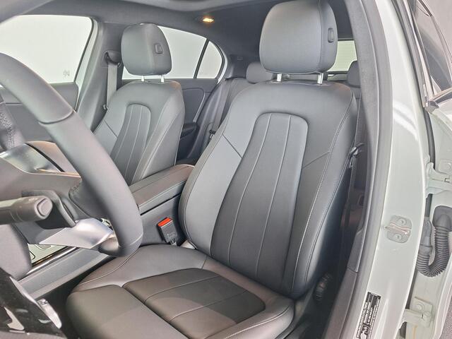 Mercedes-Benz A-KLASSE 250 e | Panoramadak