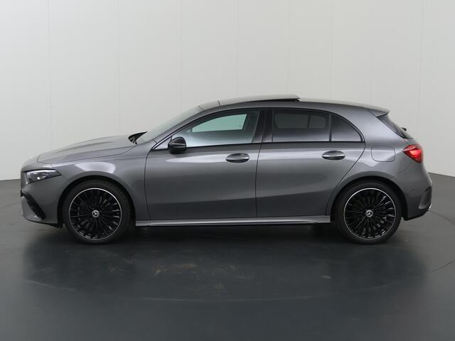 Mercedes-Benz A-KLASSE 250e Business Solution AMG | Panoramaschuifdak | Stoelverwarming | Achteruitrijcamera | MULTIBEAM LED | Nightpakket |