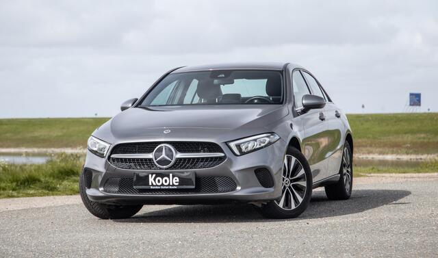 Mercedes-Benz A-KLASSE 250 e Business Line CARPLAY / LEER / CAMERA / CRUISE CONTROLE / DEALER ONDERHOUDEN