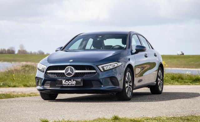 Mercedes-Benz A-KLASSE 250 e Business Line CARPLAY / CAMERA / LEER / DEALER ONDERHOUDEN