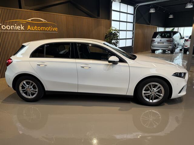 Mercedes-Benz A-KLASSE 200 Advantage Widescreen Navigatie Airco Stoelverwarming