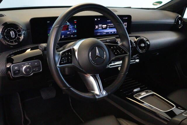 Mercedes-Benz A-KLASSE 180 Business Line Automaat | NAVI / APPCONNECT | CAMERA + PDC | STOELVERW | ADAP CRUISE | WIDE-SCREEN |