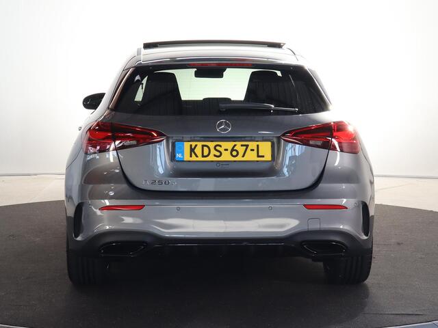 Mercedes-Benz A-KLASSE 250e Business Solution AMG | Night | AMG-line plus | Panoramadak | Head-up display | Memory stoelen | 360 camera | Sfeerverlichting | Multibeam LED |