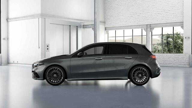 Mercedes-Benz A-KLASSE 250 e Business Solution AMG | AMG Plus Pakket | Night Pakket | Trekhaak | Panoramadak | Burmester Surround Sound | 360° Camera | Head-up Display | Dodehoekassistent | MULTIBEAM LED Koplampen | Elektrisch Verstelbare Stoelen + Memory | Stoelverwarming | Sf