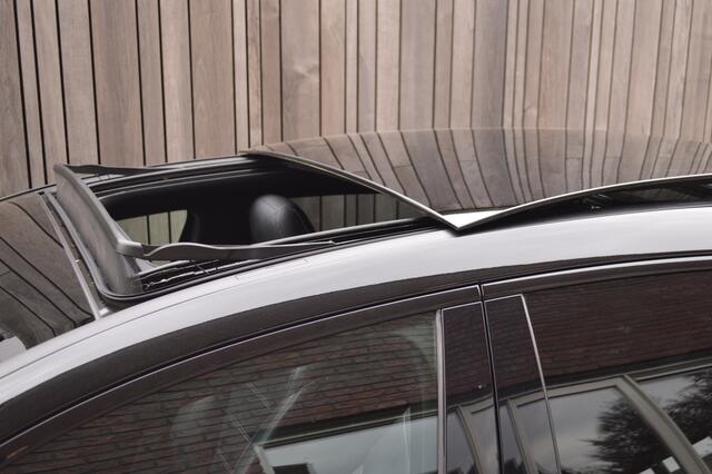 Mercedes-Benz A-KLASSE 250 e AMG Led Leder Panorama Memory Burmester Distronic Camera 360 Keyless Pdc