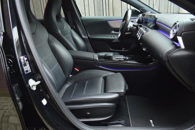 Mercedes-Benz A-KLASSE 250 e AMG Led Leder Panorama Memory Burmester Distronic Camera 360 Keyless Pdc