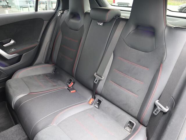 Mercedes-Benz A-KLASSE 200 Premium Plus