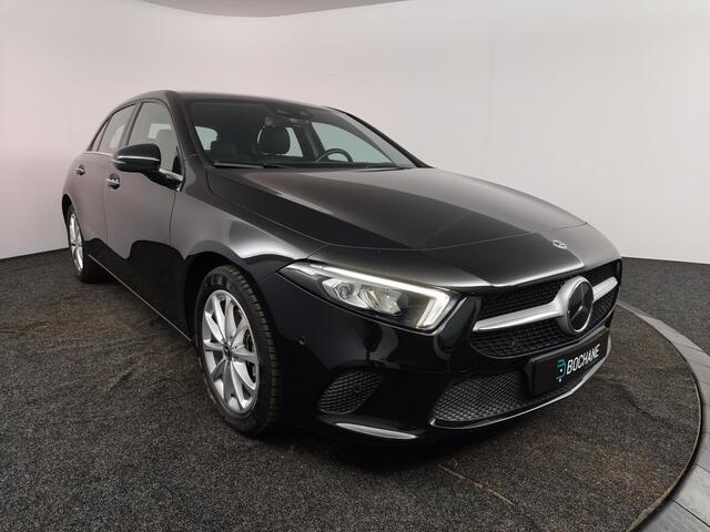 Mercedes-Benz A-KLASSE 200 d Advantage TREKHAAK | NAVIGATIE | ACHTERUITRIJCAMERA | PARKEERSENSOREN