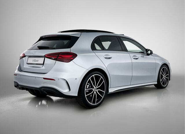 Mercedes-Benz A-KLASSE 180 Business Solution AMG | AMG Line Plus pakket | Nightpakket | 360°-camera | Memorypakket | 19 inch AMG velgen | Head-up display | Dodehoekassistent | Augmented Reality navigatie |
