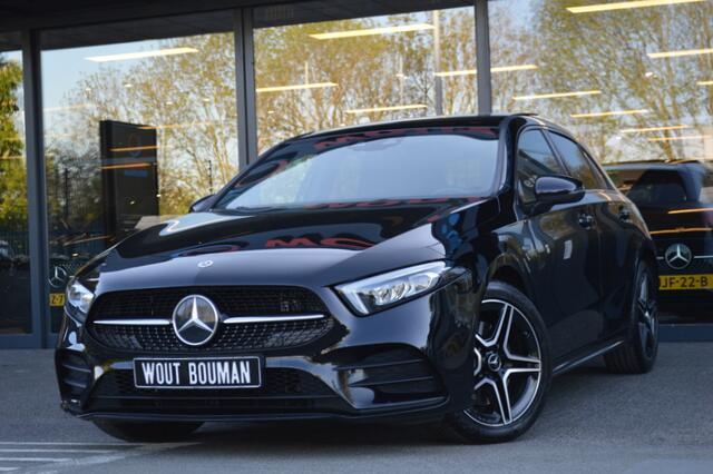 Mercedes-Benz A-KLASSE 250 e AMG Led Panorama Widescreen Sfeer Camera Augmented Pdc