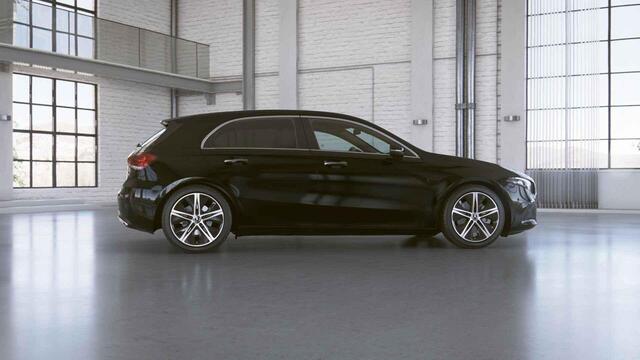 Mercedes-Benz A-KLASSE 250 4MATIC Premium Plus | Burmester | Panoramadak | Leer pakket | Memory | Headup | Stoelventilatie | Sfeerverlichting | 360 graden camera |