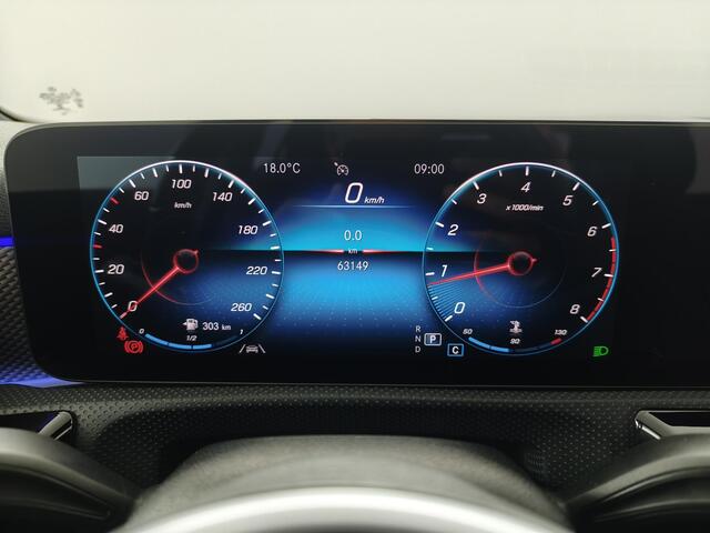 Mercedes-Benz A-KLASSE 180 Business Solution Luxury | elektrisch glazen panorama-dak | electronic climate controle |
