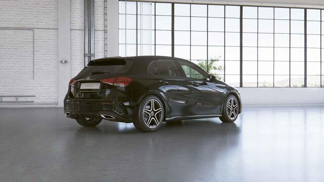 Mercedes-Benz A-KLASSE 180 Business Solution AMG | Night | Achteruitrijcamera | Stoelverwarming | Sfeerverlichting | Widescreen |