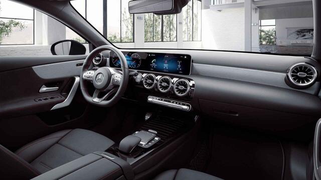 Mercedes-Benz A-KLASSE 180 Business Solution AMG | Night | Achteruitrijcamera | Stoelverwarming | Sfeerverlichting | Widescreen |