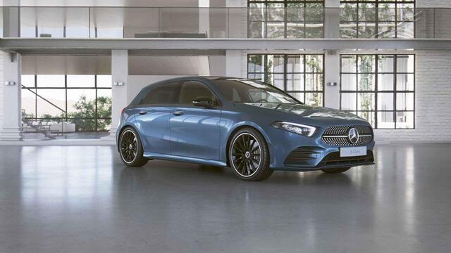 Mercedes-Benz A-KLASSE 220 Launch Edition Premium | AMG | Night | Panoramdak | Sfeerverlichting | Achteruitrijcamera | Stoelverwarming |