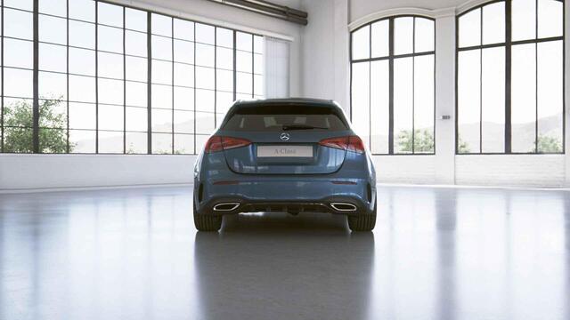 Mercedes-Benz A-KLASSE 220 Launch Edition Premium | AMG | Night | Panoramdak | Sfeerverlichting | Achteruitrijcamera | Stoelverwarming |