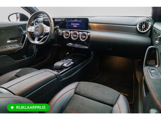 Mercedes-Benz A-KLASSE 250 e 218 PK Business Solution AMG Limited | Burmester | Adap. Cruise | Camera | Stoelen elec. verstelbaar met geheugen, Draadloze lader
