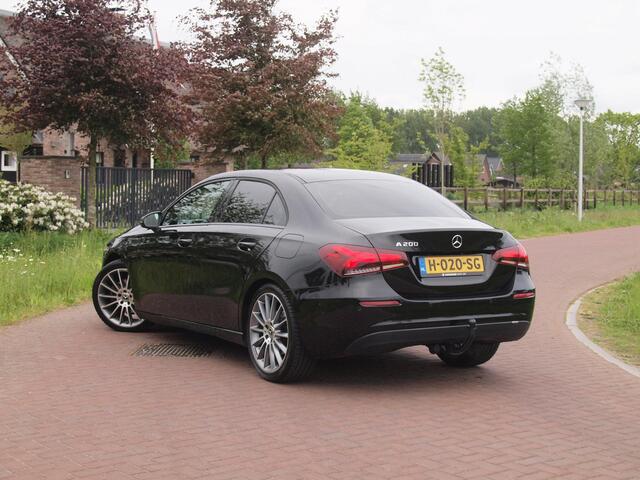 Mercedes-Benz A-KLASSE 200 Launch Edition | Camera | Trekhaak | Automaat | Apple Carplay | Virtual Cockpit |