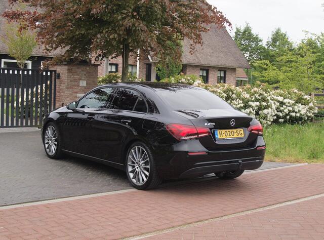 Mercedes-Benz A-KLASSE 200 Launch Edition | Camera | Trekhaak | Automaat | Apple Carplay | Virtual Cockpit |