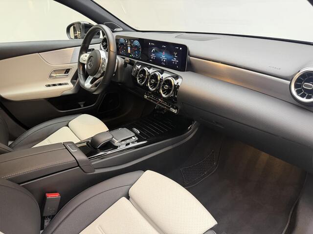Mercedes-Benz A-KLASSE 250 e Advantage | AMG pakket | Burmester | Head up display | Leer | Carplay