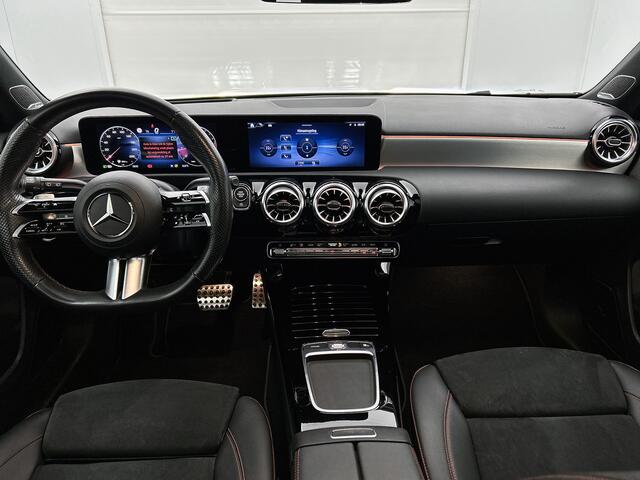 Mercedes-Benz A-KLASSE 180 AMG Line | AMG-Line interieur | AMG-Line Exterieur | 360 Camera | Memory Seats | Panorama Schuifdak | Sfeerverlichting | Inclusief 24 maanden MB Certified garantie voor Europa.