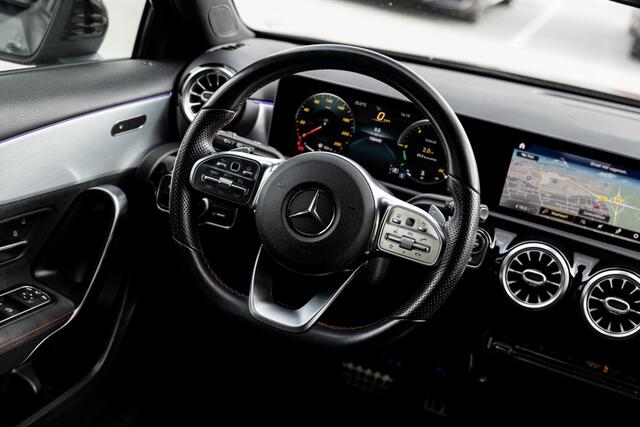 Mercedes-Benz A-KLASSE 200 Launch Ed Pr. | AMG - Line | Sfeer | Camera