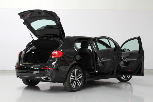 Mercedes-Benz A-KLASSE 250 e 161PK, RIJKLAAR | HYBRIDE | DEELS LEER | STOELVERWARMING | STANDKACHEL | CARPLAY | NAVI