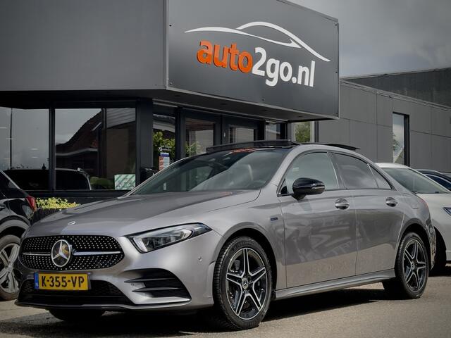 Mercedes-Benz A-KLASSE 250 e AUT8 SOLUTION AMG LIMITED PANODAK NAVI CAMERA DIGI-DASH APPLE-CARPLAY LED LMV PDC