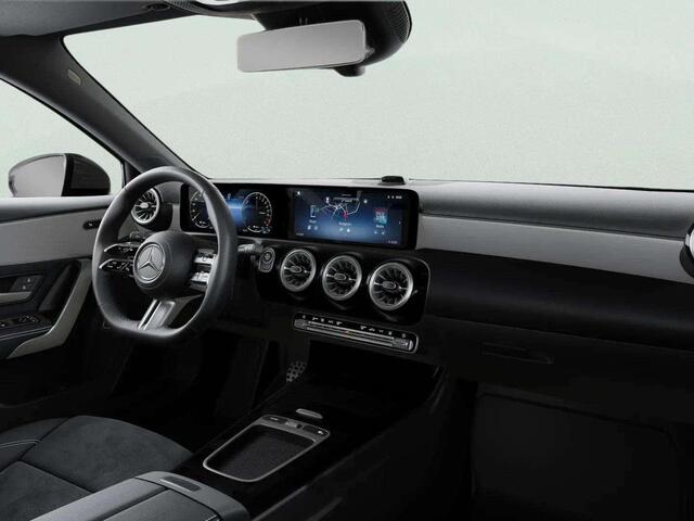 Mercedes-Benz A-KLASSE Hatchback 250 e 140 Year Edition