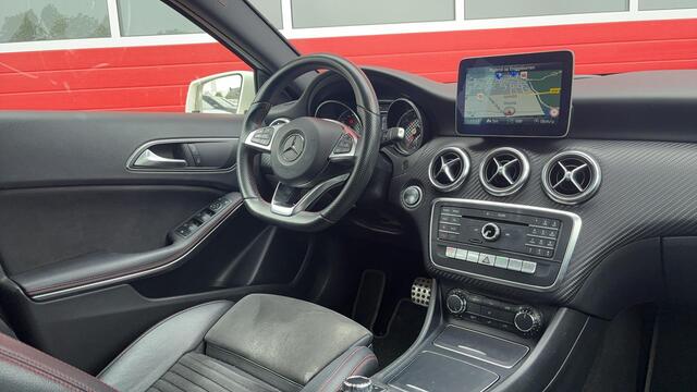Mercedes-Benz A-KLASSE 180 Business Solution AMG AUTOMAAT / FULL LED / STOELVERW / CAMERA / NAVI / AIRCO / PDC / BLUETOOTH / NL-AUTO